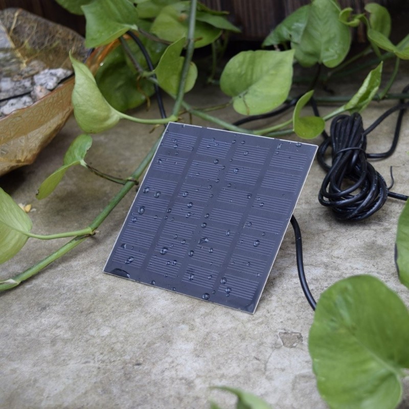 Minispringvand med solceller